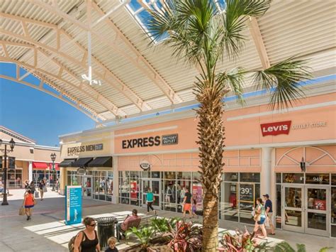 Tanger outlets charleston sc - Tanger Outlets Charleston. 4.5. 404 reviews. #4 of 52 things to do in North Charleston. Factory OutletsShopping Malls. Open now. 10:00 AM - 8:00 PM. Write a review. About. …